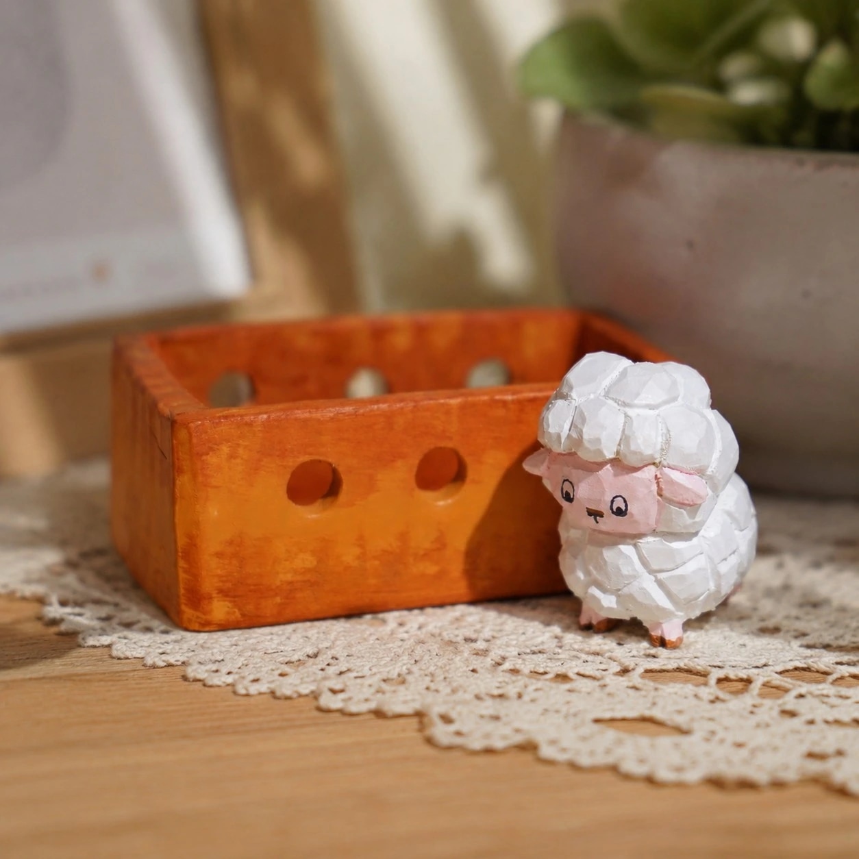 sheep-in-box-lifestyle