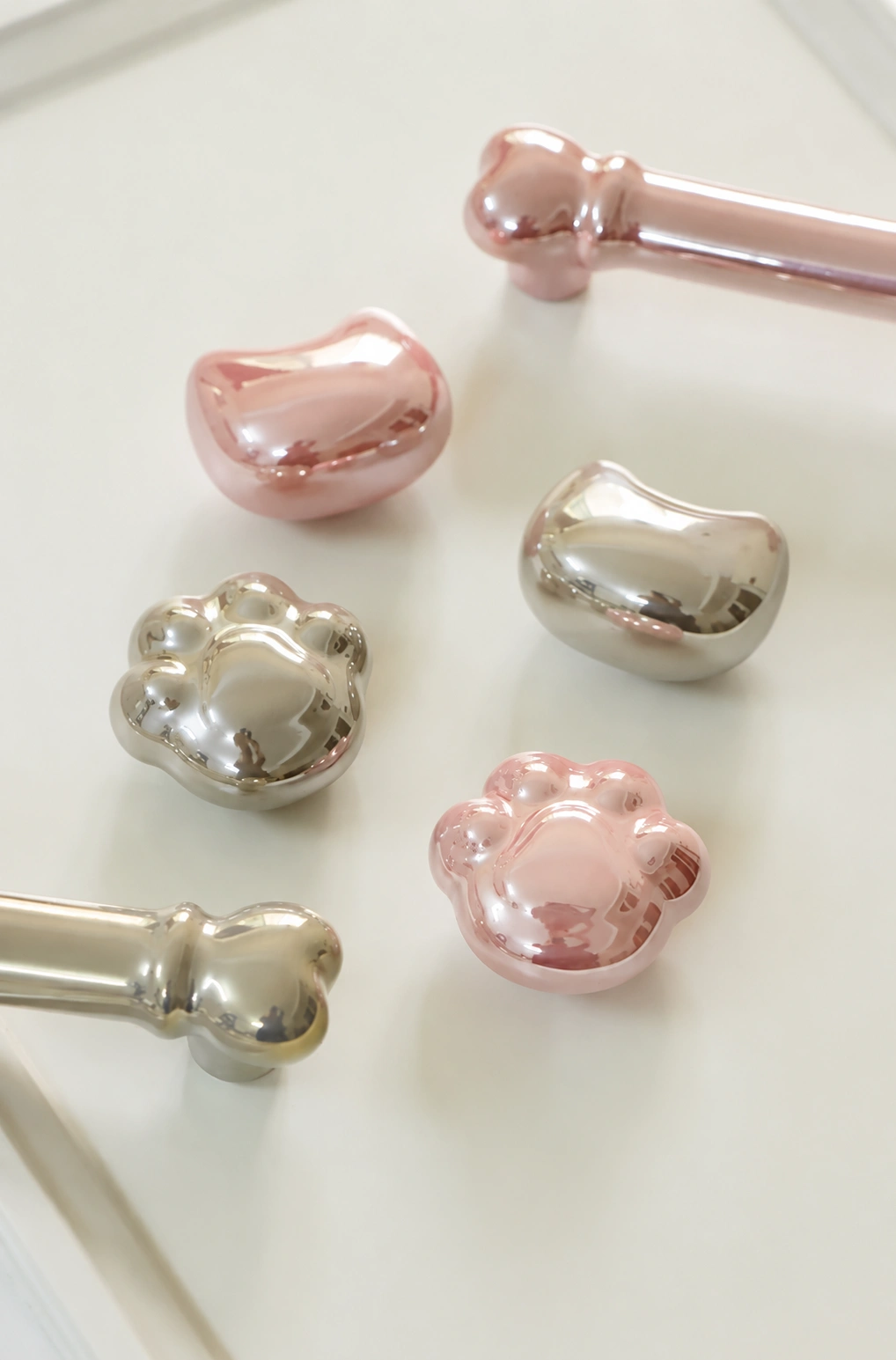 Lucky Cat and Cat Paw Cabinet Knob - image 15