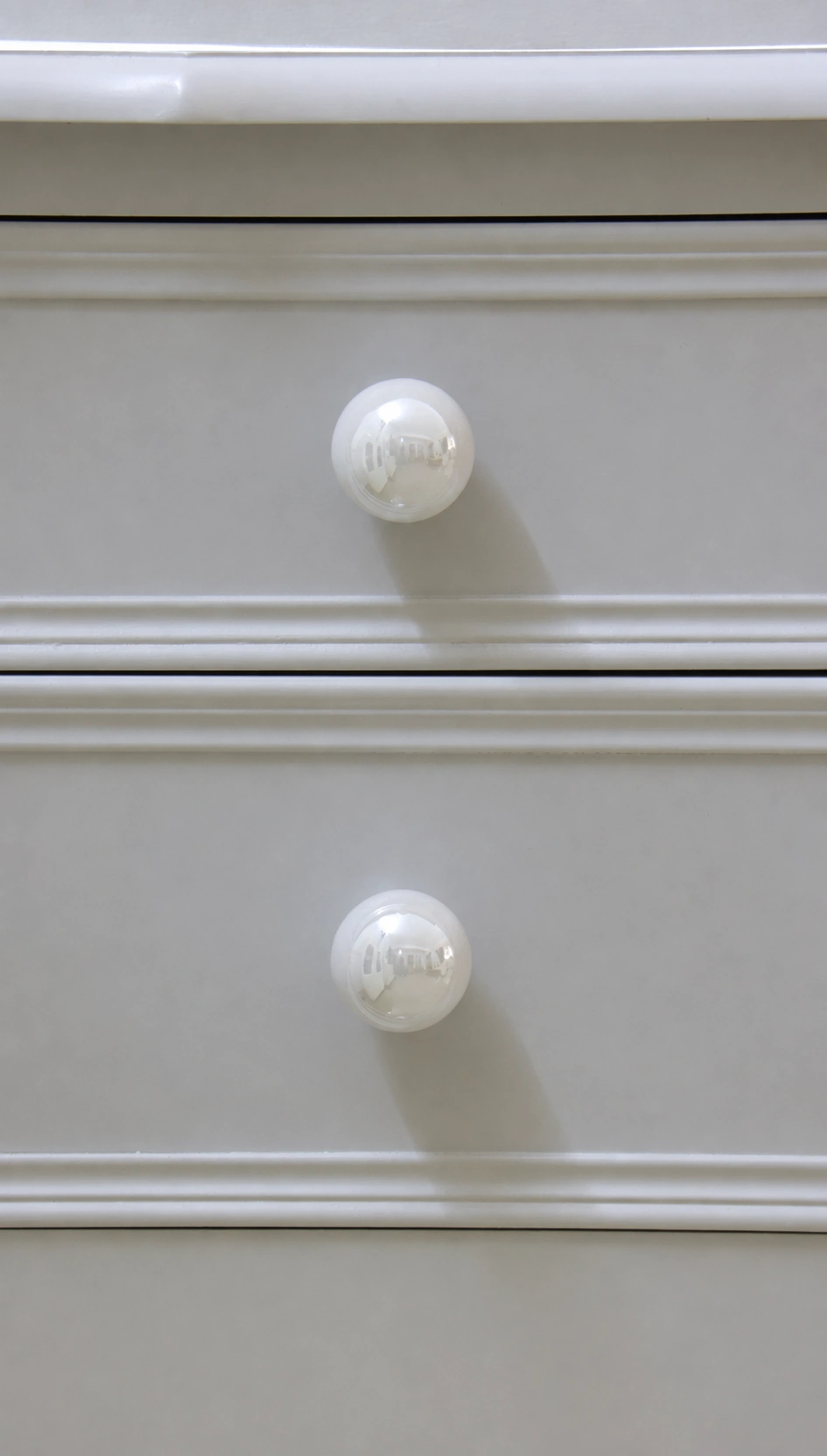 French Round Pearl Cabinet Knob - image 16