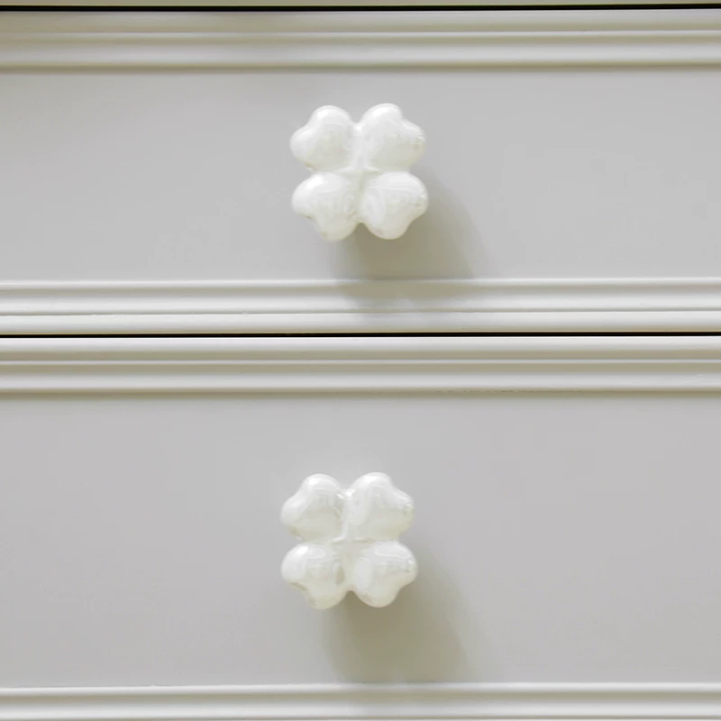 Four-Leaf Clover Pearl Cabinet Knob - image 5
