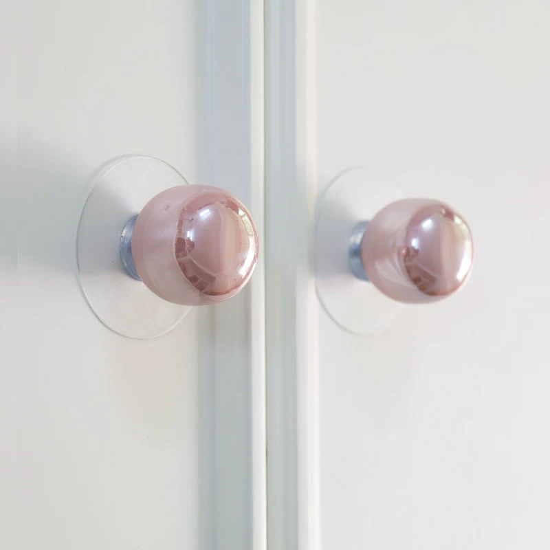 Candy No-Drill Cabinet Pull - image 4