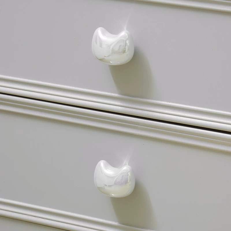 Lucky Cat Pearl Cabinet Knob - image 5