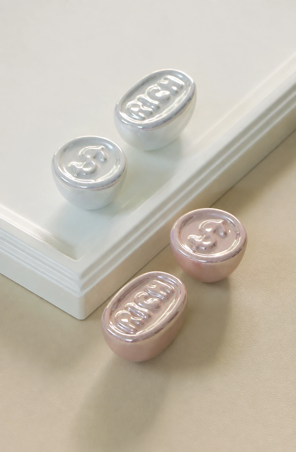 Coin-Style Pearl Cabinet Knob - image 12