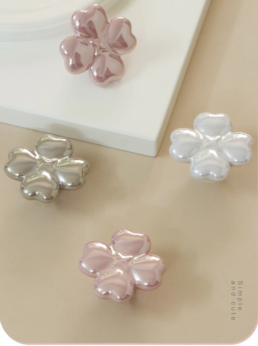 Four-Leaf Clover Pearl Cabinet Knob - image 12